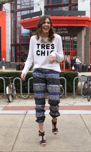 CAMPUS FASHION with Teen Vogue 30 A1000901.10_32_30_10.Still013