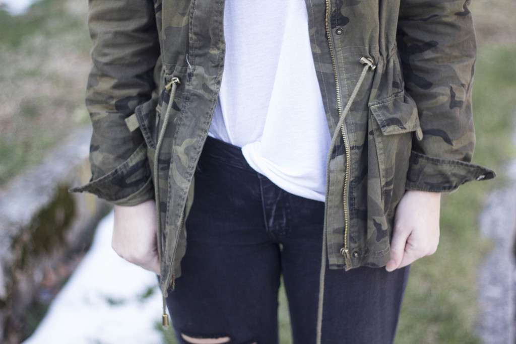 Who Said Getting Dressed For Class Had To Be Boring? 14 CokeWinterClassLooks3