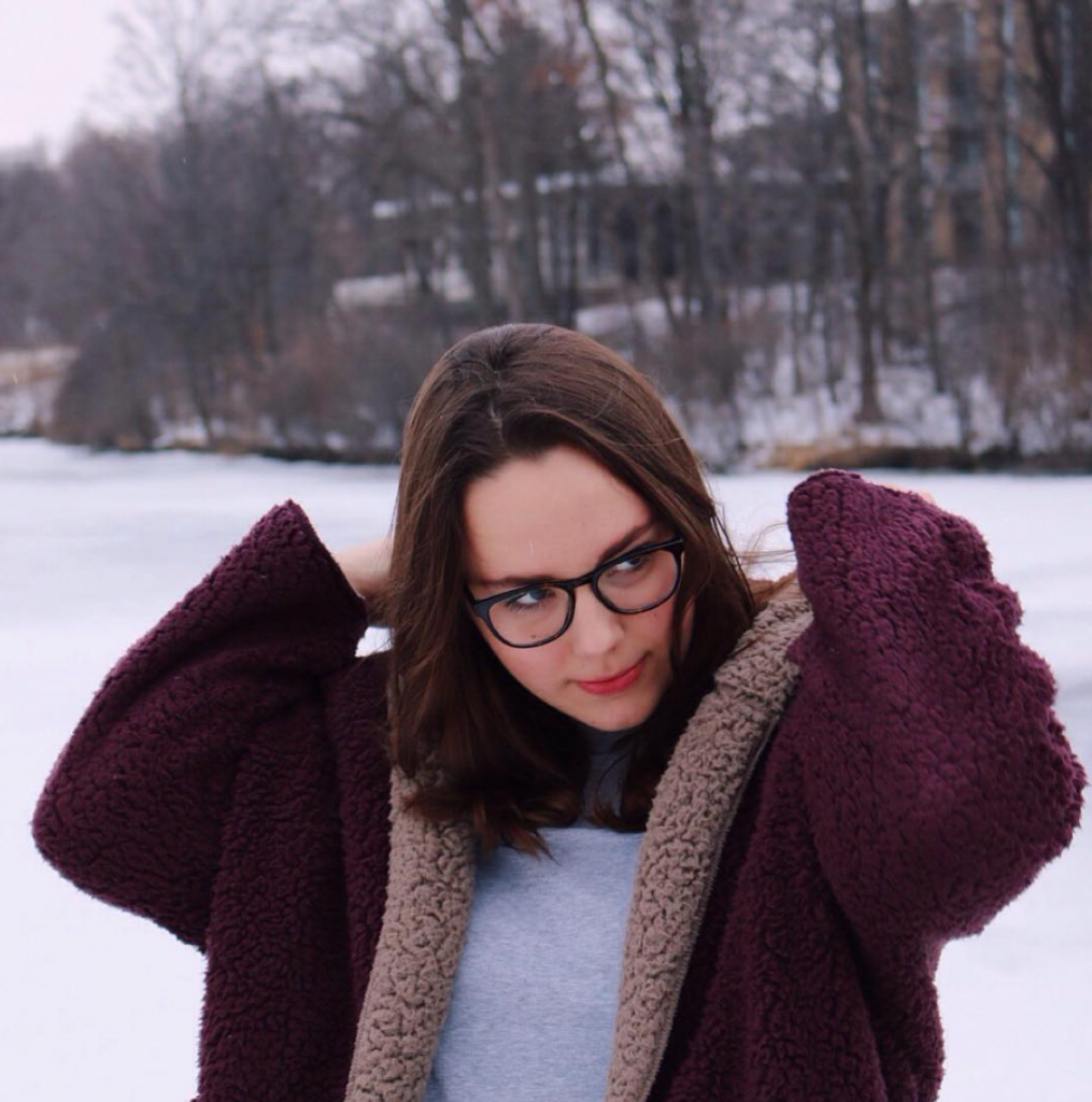 NERDING OUT—Seven Glasses Looks That Are Spec-tacular 10 Screen Shot 2016-02-15 at 10.05.28 PM