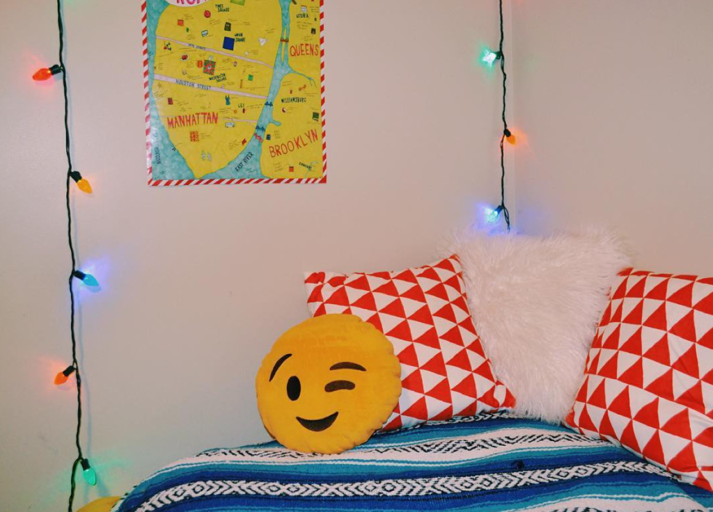 10 Photos That Show How Our Style Gurus Feel About The Weekend 17 Screen Shot 2016-02-18 at 12.39.34 PM