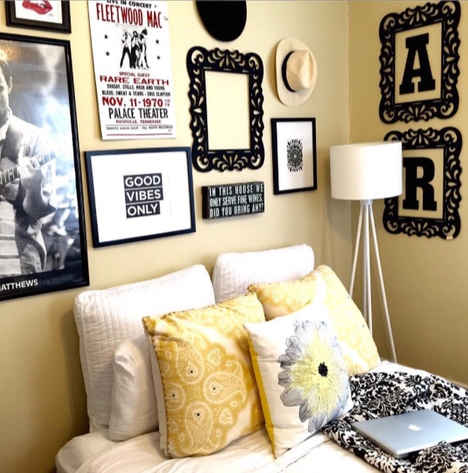 35 Style Guru Spaces That Will Give You MAJOR Dorm Room Envy 36 ally_rohmann