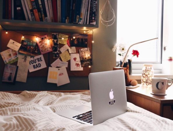 35 Style Guru Spaces That Will Give You MAJOR Dorm Room Envy 65 claraliving