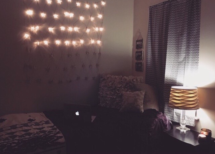 35 Style Guru Spaces That Will Give You MAJOR Dorm Room Envy 63 elizabeth_diehl