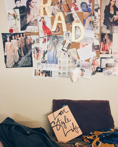 35 Style Guru Spaces That Will Give You MAJOR Dorm Room Envy 55 janetmorales04
