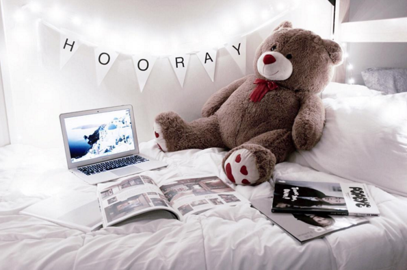 35 Style Guru Spaces That Will Give You MAJOR Dorm Room Envy 47 miamaranto