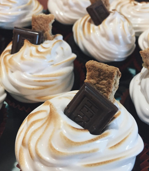 MARDIS GRAS—18 Ways To Indulge In Fat Tuesday 22 shannamerceron