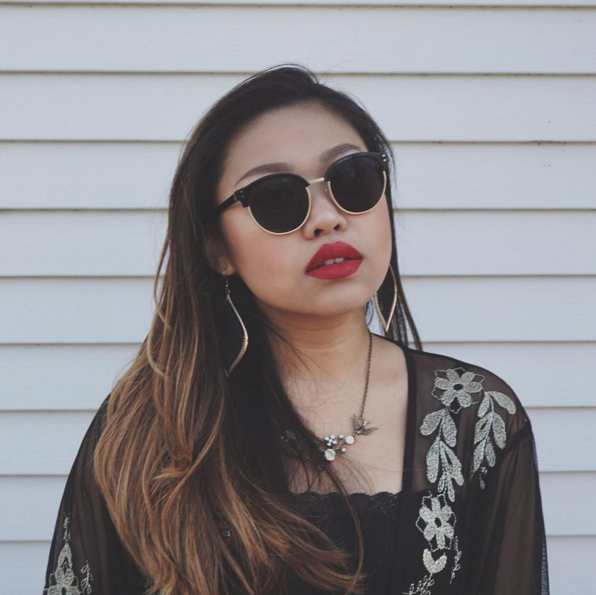 BEAUTY BAR—Red Hot Lips To Rock 24/7 22 _tinaliu