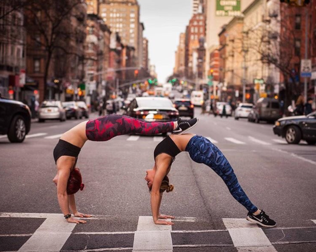 Trending @ CollegeFashionista—Five Accounts We Are Currently Obsessed With 8 Screen Shot 2016-03-14 at 10.03.24 PM