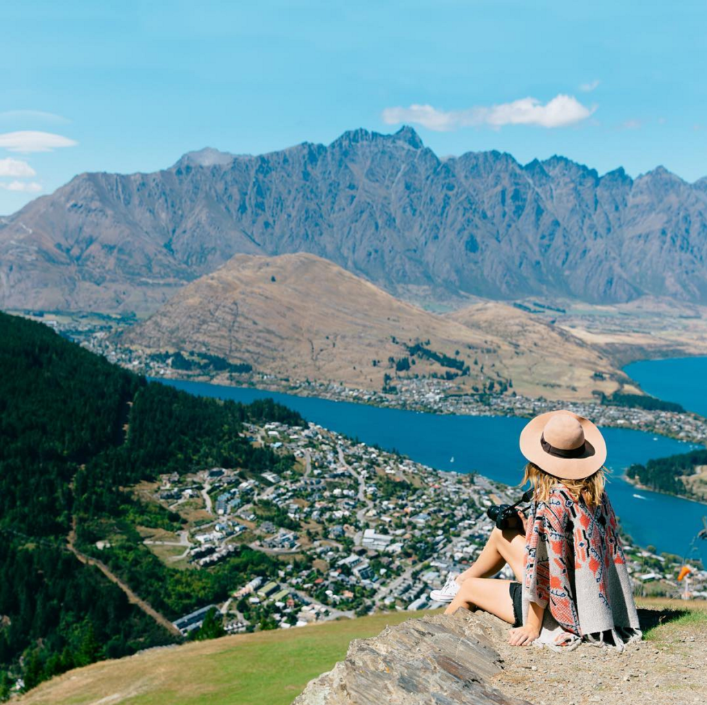 16 Accounts You Need To Follow To Get Wanderlust 32 polkadotpassport