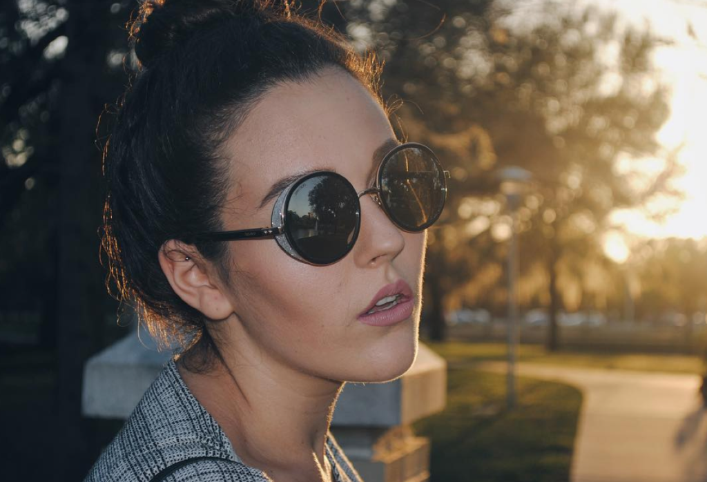Sunny With a Chance of Style—17 Sunglasses Styles We Are LOVING 30 Screen Shot 2016-04-12 at 5.08.15 PM
