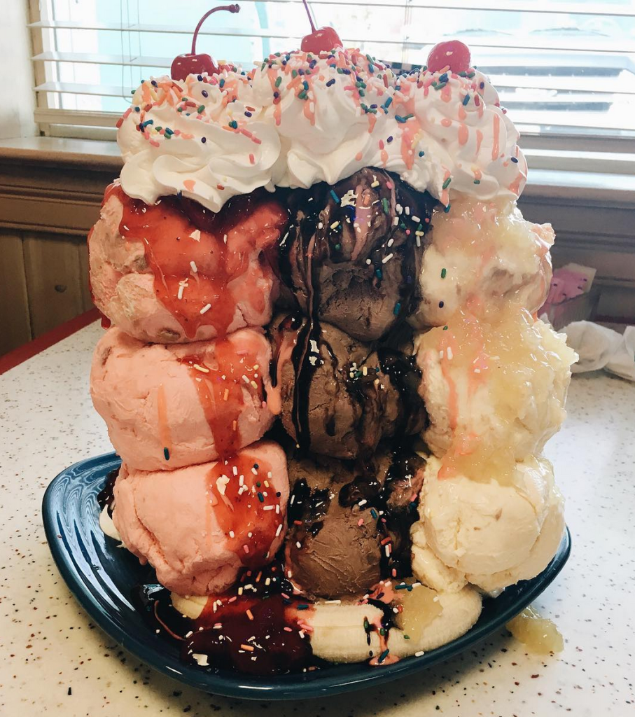 Twelve Ways To Have A Sweet Weekend 14 Screen Shot 2016-04-21 at 11.43.59 AM