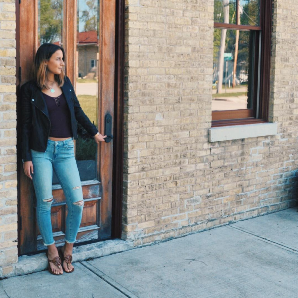 Seven Easy Styles You Can Easily Wear 9-5 14 Screen Shot 2016-05-31 at 11.38.19 AM