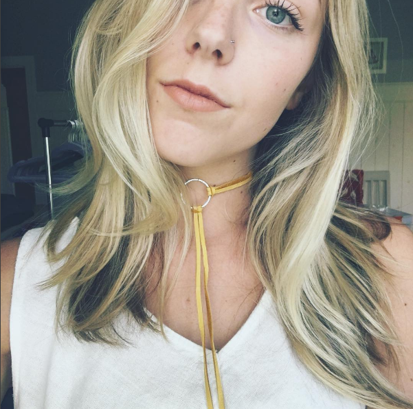 Sweatproof Beauty—Five Ways To Look Cool When Hot 10 siegel_style