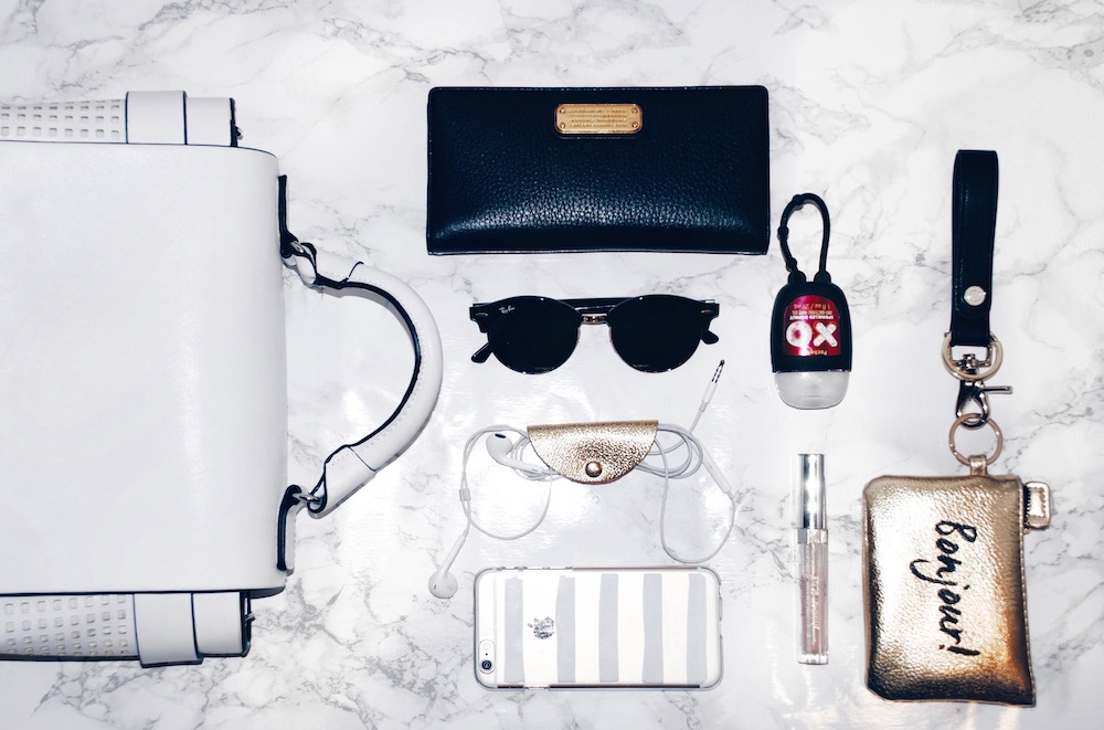 Seven Style Gurus Share Their Handbag Essentials! 12 Processed with VSCO with hb1 preset