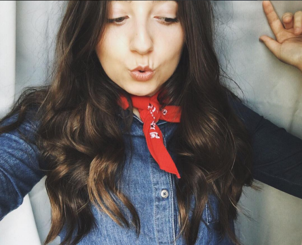 NOW AND THEN—28 Style Gurus Show Us Their First Instagram Photos 67 hannahbullion - now