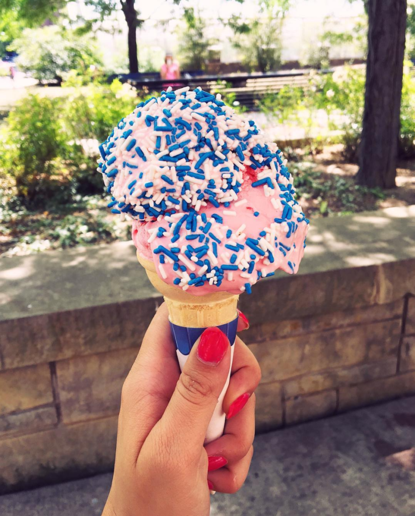 Nail This Summer With These Super #RAD Mani Ideas 12 alexaarosexo