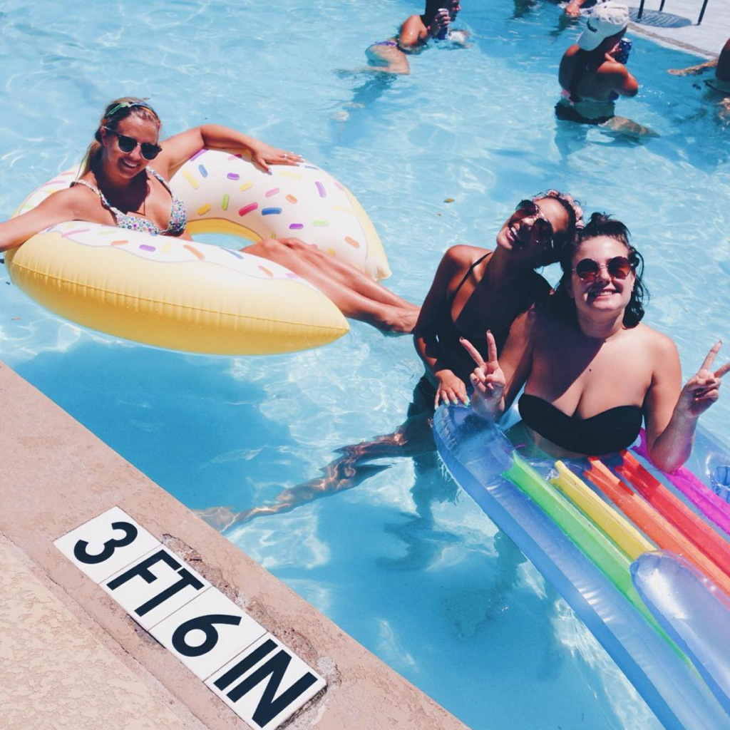 How To Throw The Ultimate BBQ No Matter Where You Are Living This Summer 16 nebraskajones18