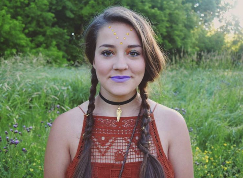 Pucker Up! It's National Lipstick Day! 25 samanthamandich