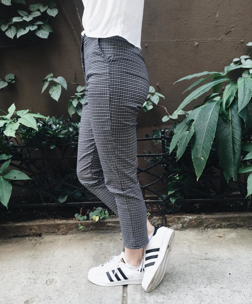 How To Actually Wear The Pants This Fall 9 Cigarette Pants. (Photo via @n_agem)