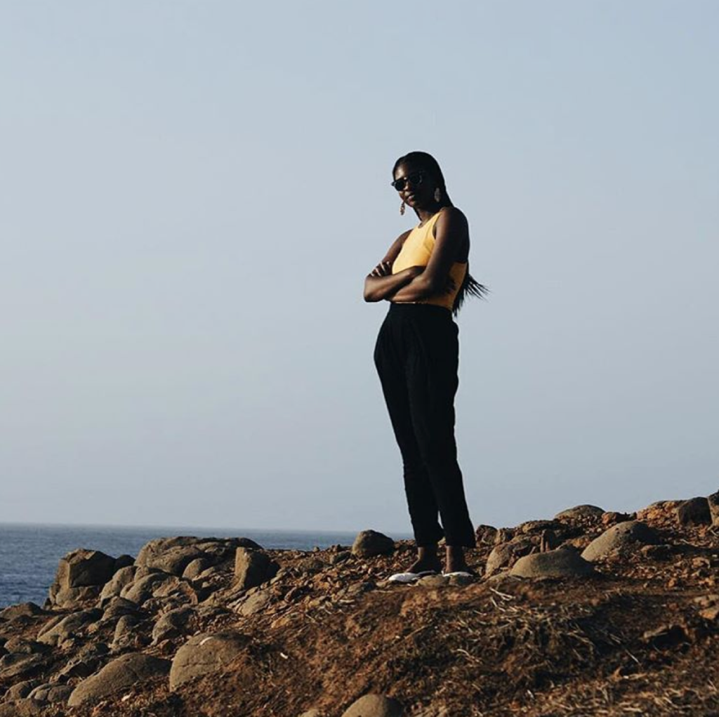 COLOR CRUSH—This Color Is Having A "Golden" Moment 17 Screen Shot 2016-08-21 at 8.16.00 PM