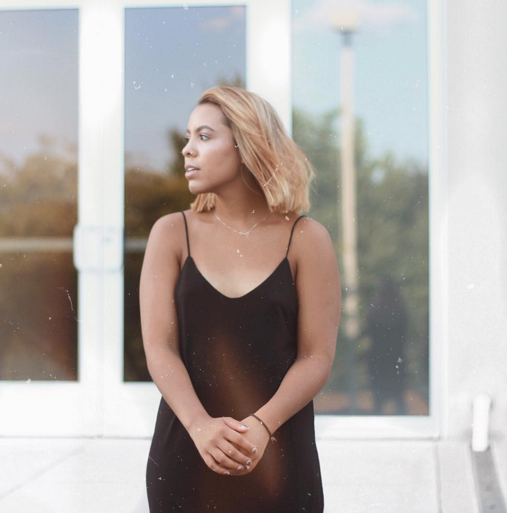 Can We Talk About How #RAD These Style Gurus Are? 27 Screen Shot 2016-08-25 at 2.21.52 PM