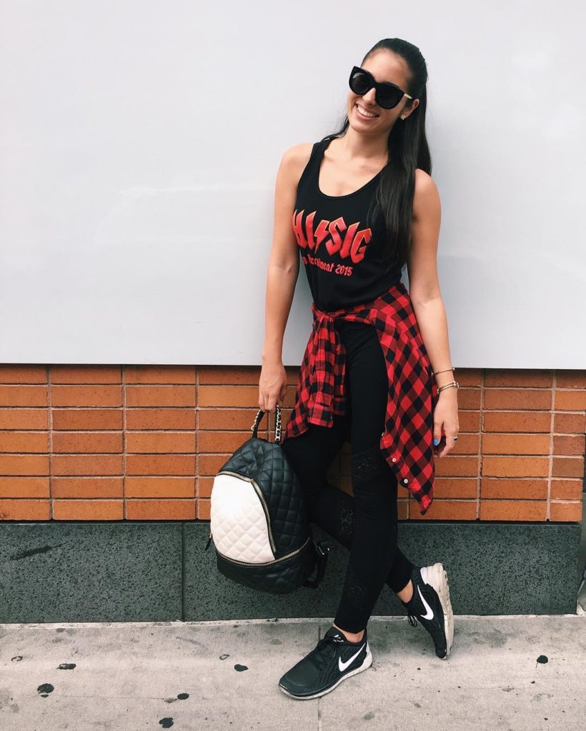 #CFSweats—Check Out These Style Gurus’ Favorite Fitness Must-Haves 11 14128715_1580771638894075_1210609762_n