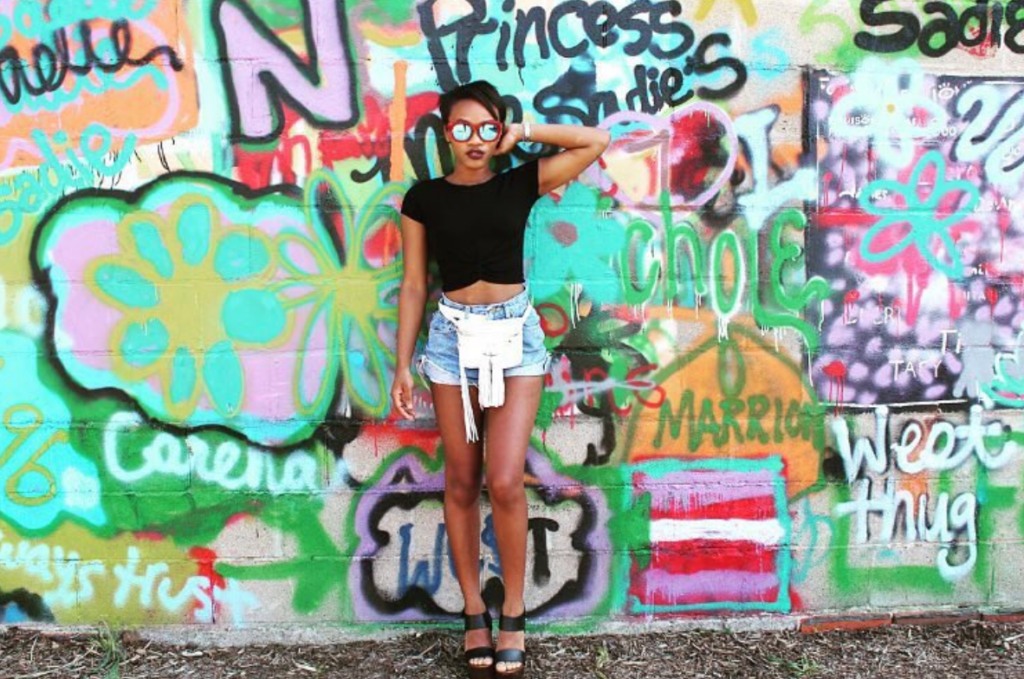 These Trending Style Guru Instagram Photos Have Us Double Tapping 21 screen-shot-2016-09-14-at-3-07-37-pm