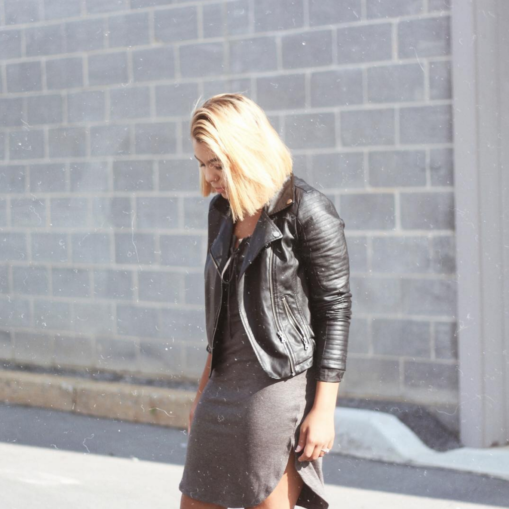 Your Guide To Pulling Off The Perfect Model Off-Duty Look 11 screen-shot-2016-09-26-at-2-33-31-pm