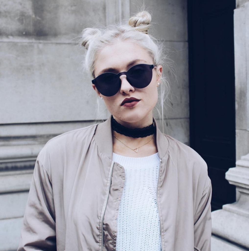 Your Guide To Pulling Off The Perfect Model Off-Duty Look 10 screen-shot-2016-09-26-at-2-34-33-pm