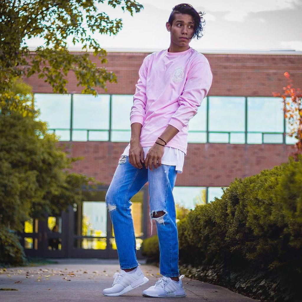 Blush for Fall—Ten Looks for Pink Outfit Inspiration 20 9_angel_chatler