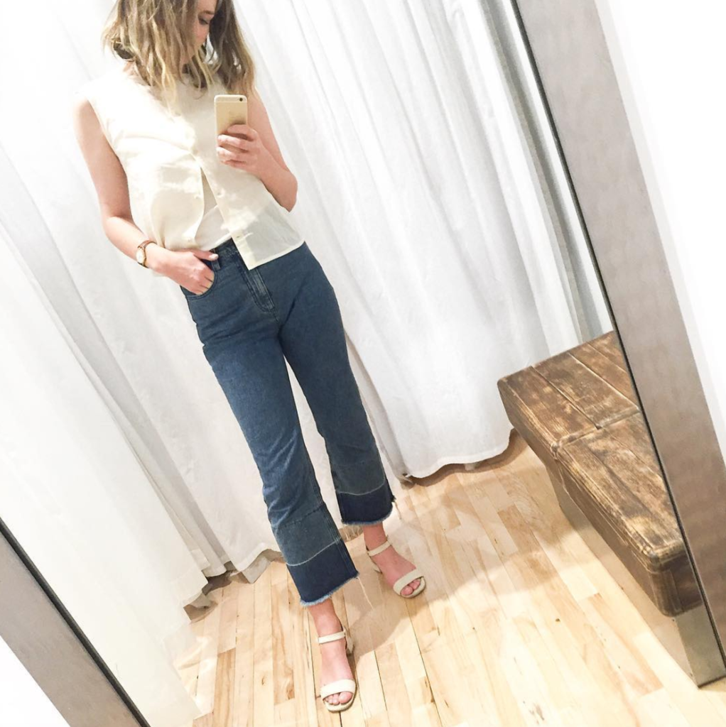 6 Denim Styles With Unbeatable "Flare" 12 screen-shot-2016-11-17-at-10-43-04-pm