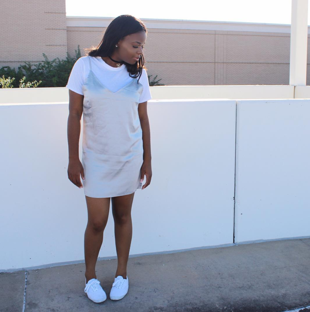 Here's Exactly What You Need To Add To Your Holiday Wish List 18 screen-shot-2016-11-23-at-7-59-00-pm