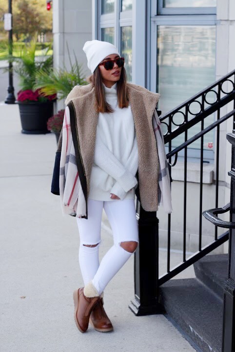 This Boot Style Is Back—And Better Than Ever 9 ugg1