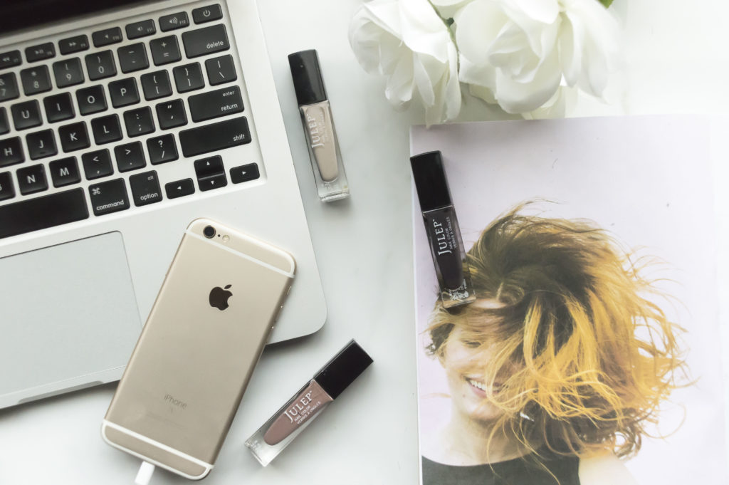 Here's How We Suggest Your Relieve the Stress of Finals 9 brinkleyjaida120916-3