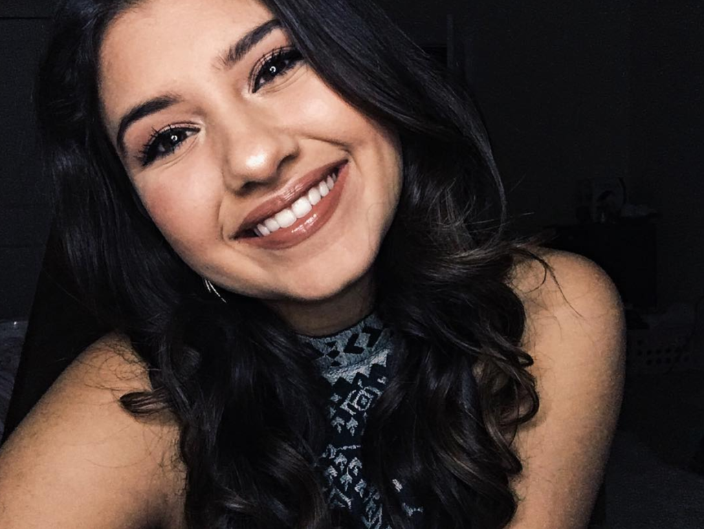 Our Fav Selfies of December are Here! 24 screen-shot-2016-12-28-at-8-58-43-pm