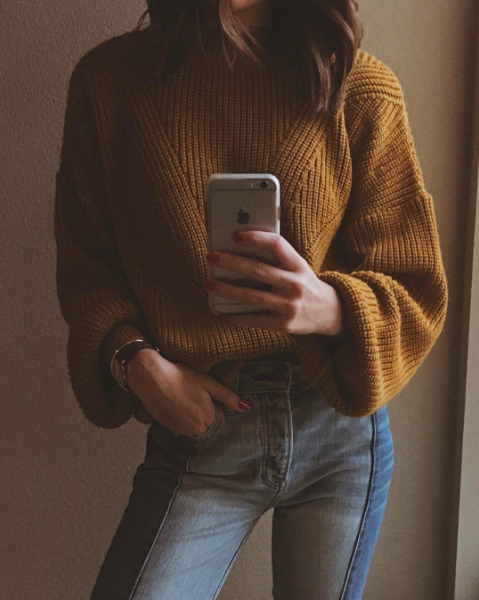 8 Denim Details You Have to Try This Month 10