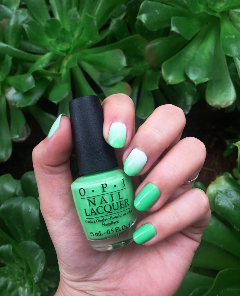 Here's How To Actually Wear the Seemingly Unwearable Pantone Color of the Year. 9