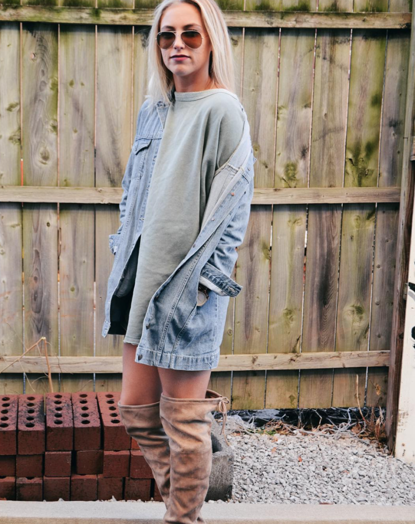 15 Stylish Outfit Ideas for the First Day of Your New Semester 23