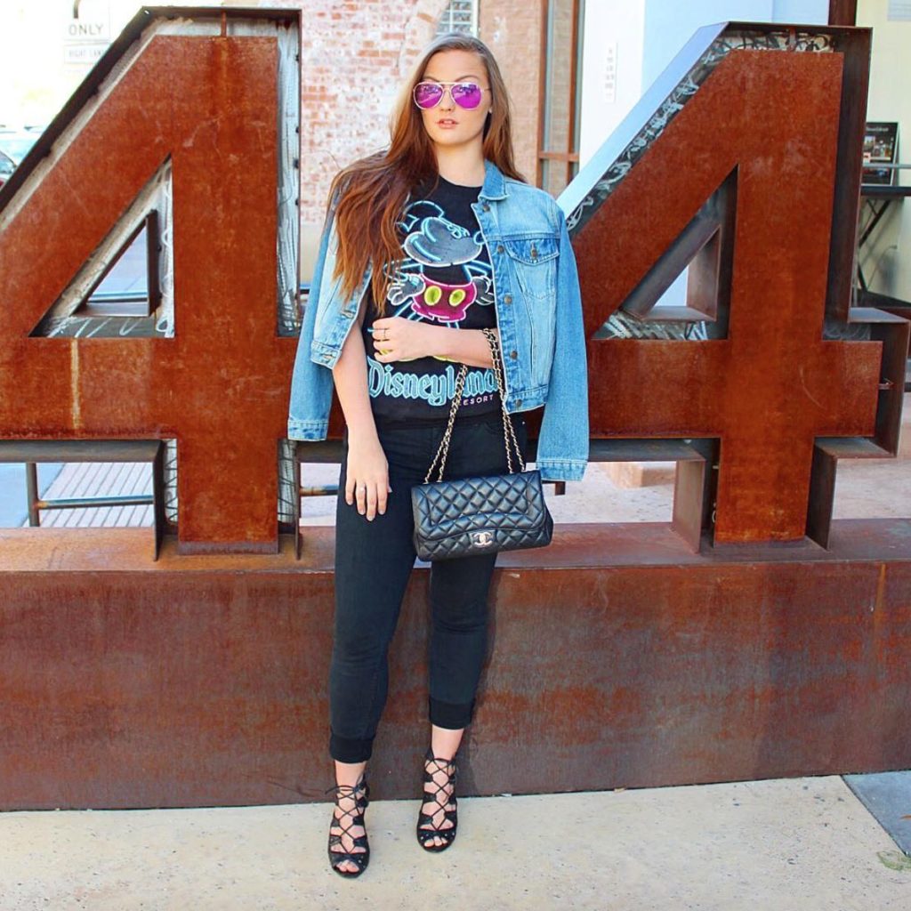 The 5 Colors You Need In Your Closet This Spring, According To Experts 9