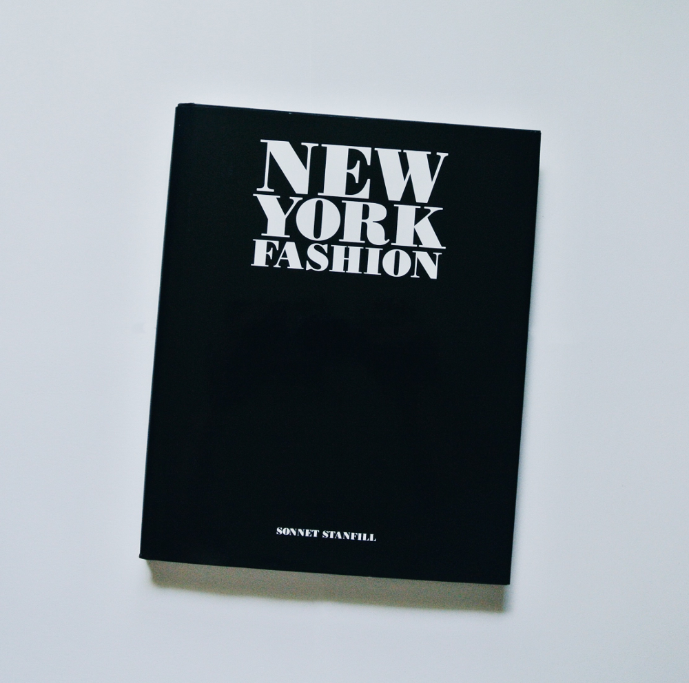 6 Beautiful and Inspring Books to Dress Up Your Coffee Table