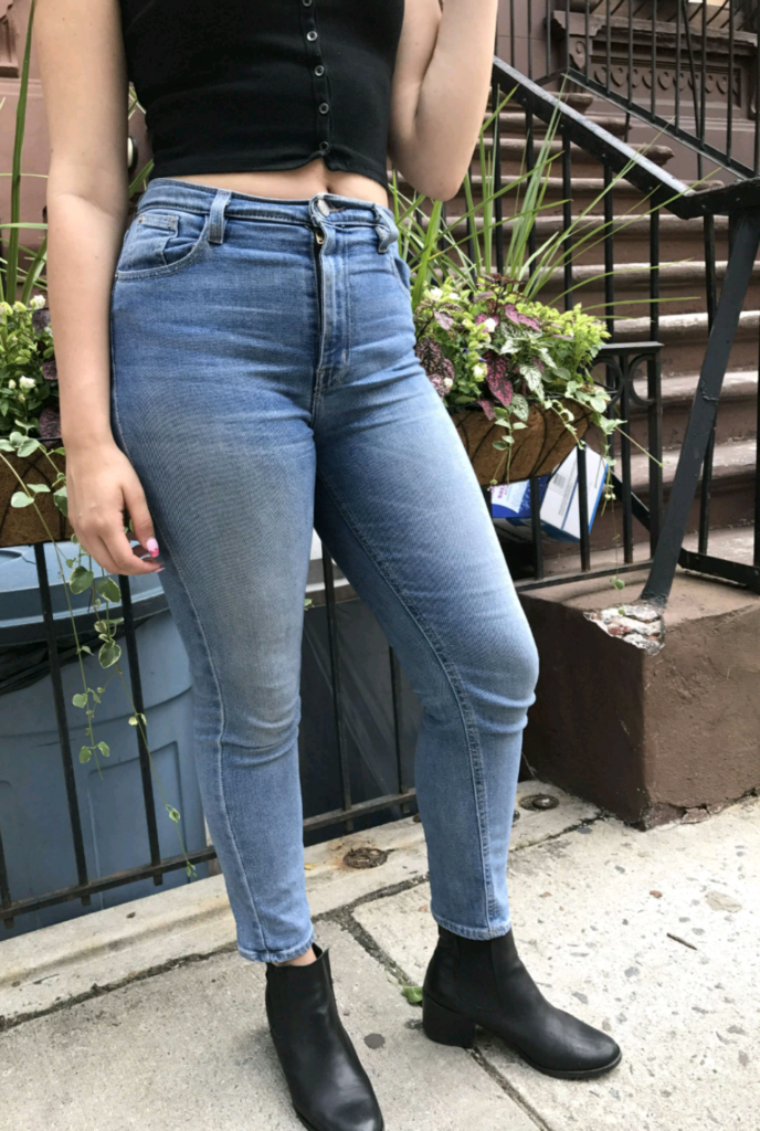 How to Look Bomb on a Budget—A Guide for the College Girl 8