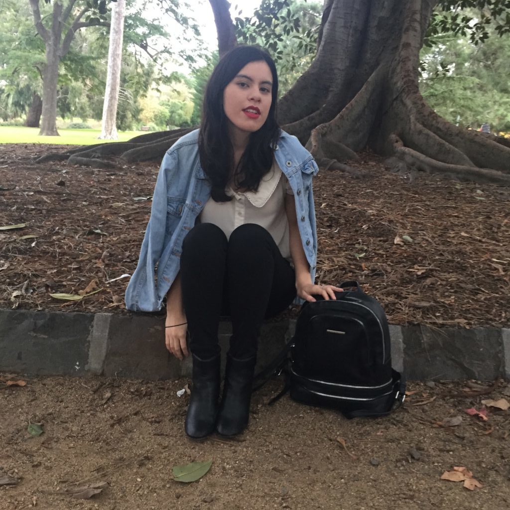 How to Find the Perfect Jean Fit 7 Detail Shot