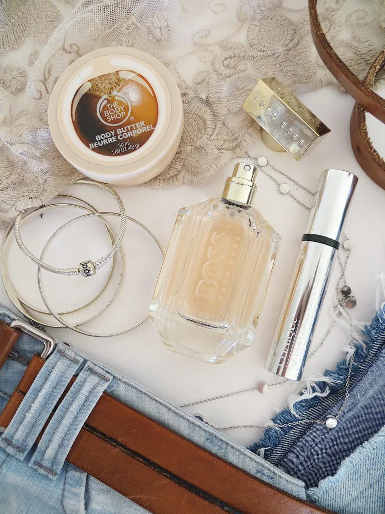 Travel Hacks: Packing Lightly Without Under-Packing 10