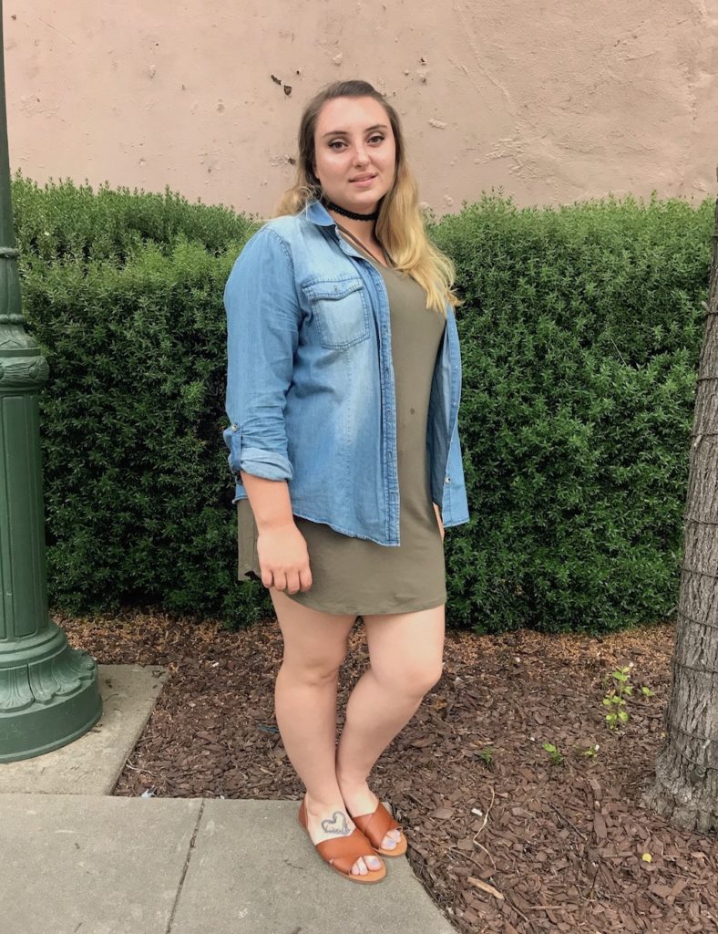 3 Ways to Wear a T-Shirt Dress 5