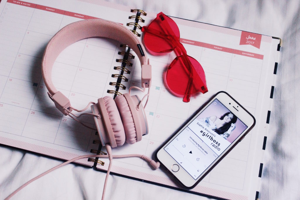 4 Fashion Podcasts That Are Perfect for Vacation Season 8