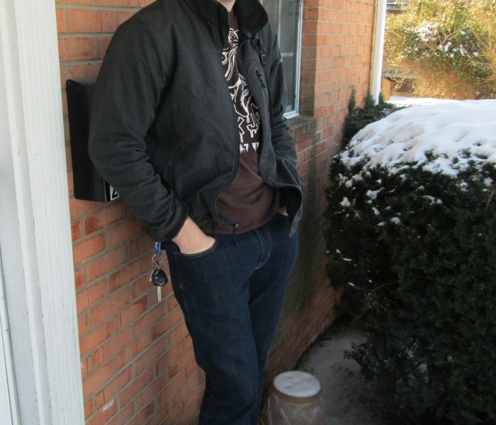 ALL IN THE DETAILS: Not Too Off The Wall 1