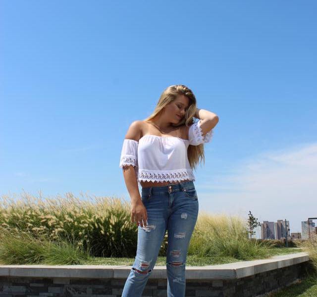 STYLE GURU BIO: Samantha Martin 1