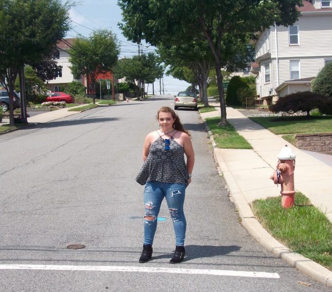 STYLE GURU BIO: Jillian Reyes 1