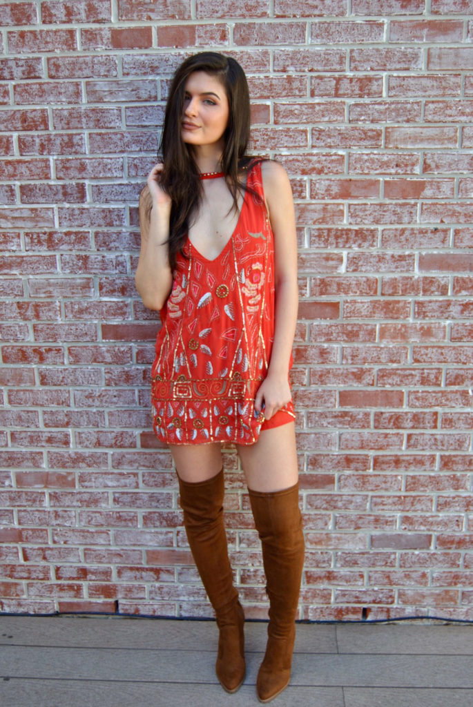 WHAT TO WEAR Falling For ThighHighs