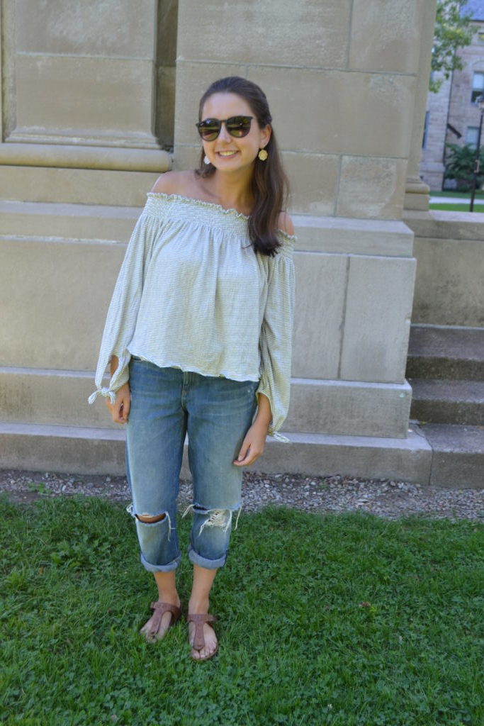 WHAT TO WEAR: Lounging Like I Do